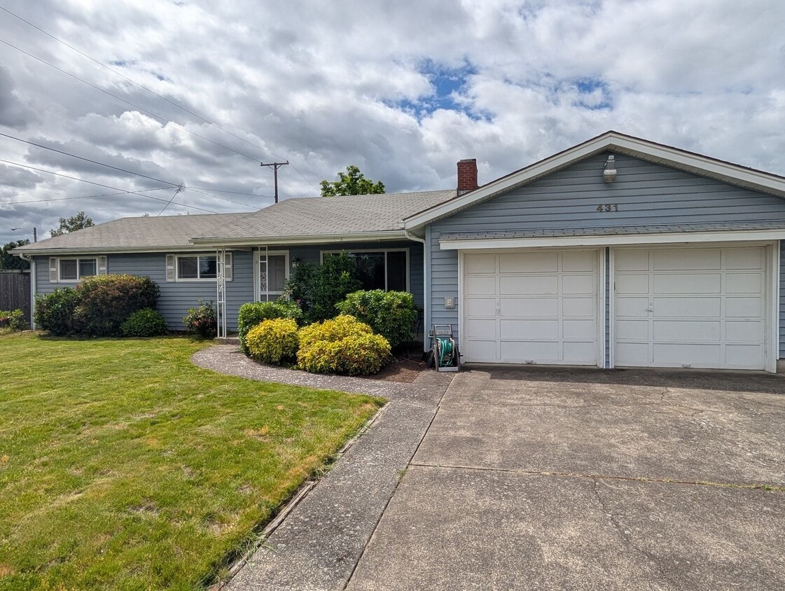 Primary Photo - 3-Bedroom, 2-Bath Home In The River Road A...