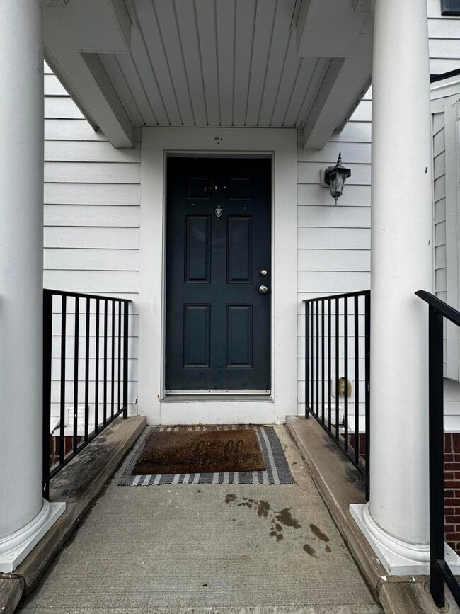 Building Photo - 2491 Aristocracy Cir