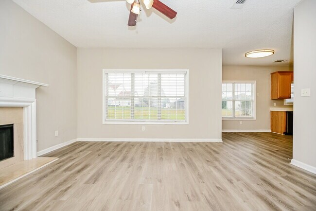 Foto del edificio - 10448 Sand Ct