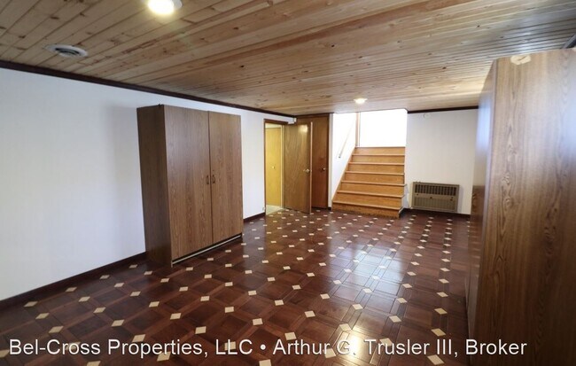 Foto del edificio - 3 br, 2 bath House - 675 Killarney Drive