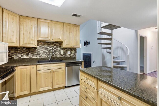 Foto del edificio - 10208 Ashbrooke Ct