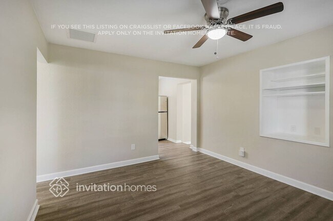 Foto del edificio - 2826 17th Ave N