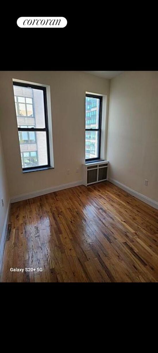 Building Photo - 34 Watts St