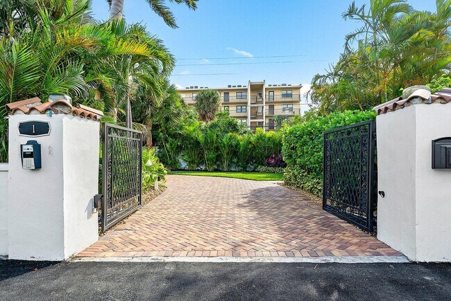 Foto del edificio - 1 18th Ave S