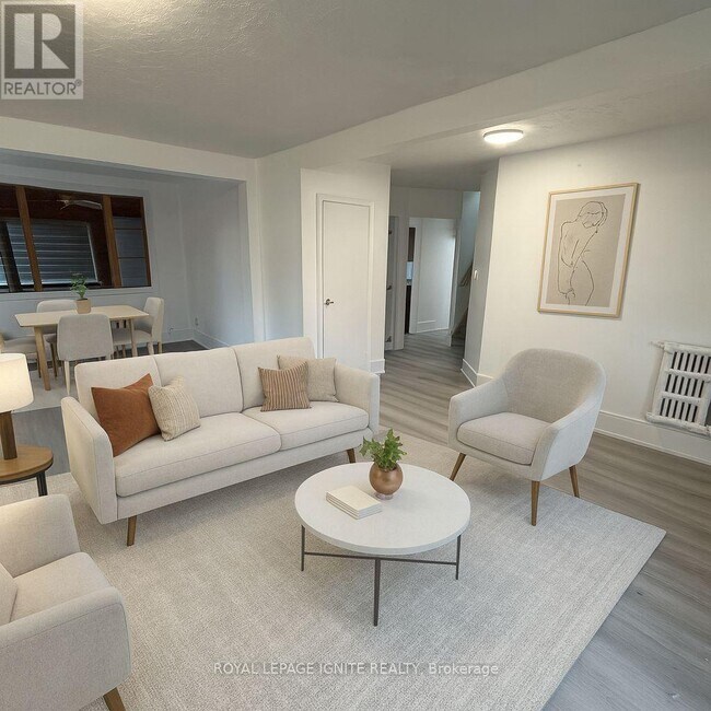 Building Photo - 187 Twyn Rivers Dr