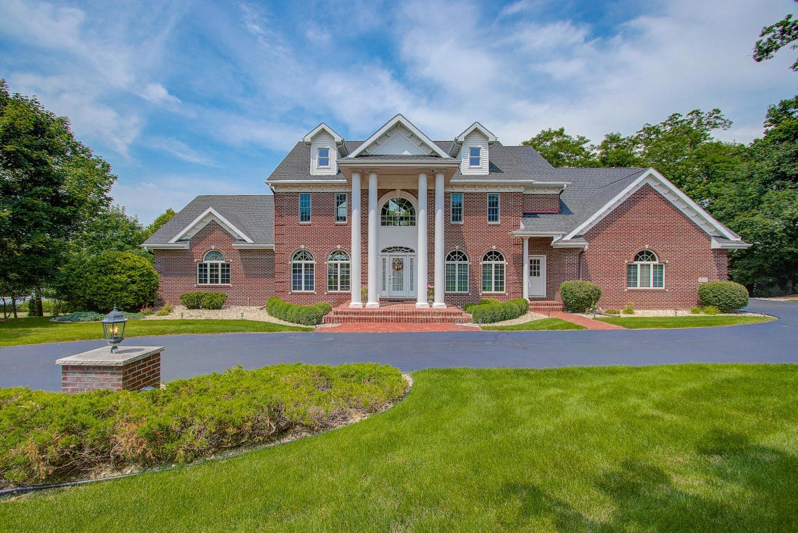 W330N6278 Hasslinger Rd, Nashotah, WI 53058 House Rental in Nashotah