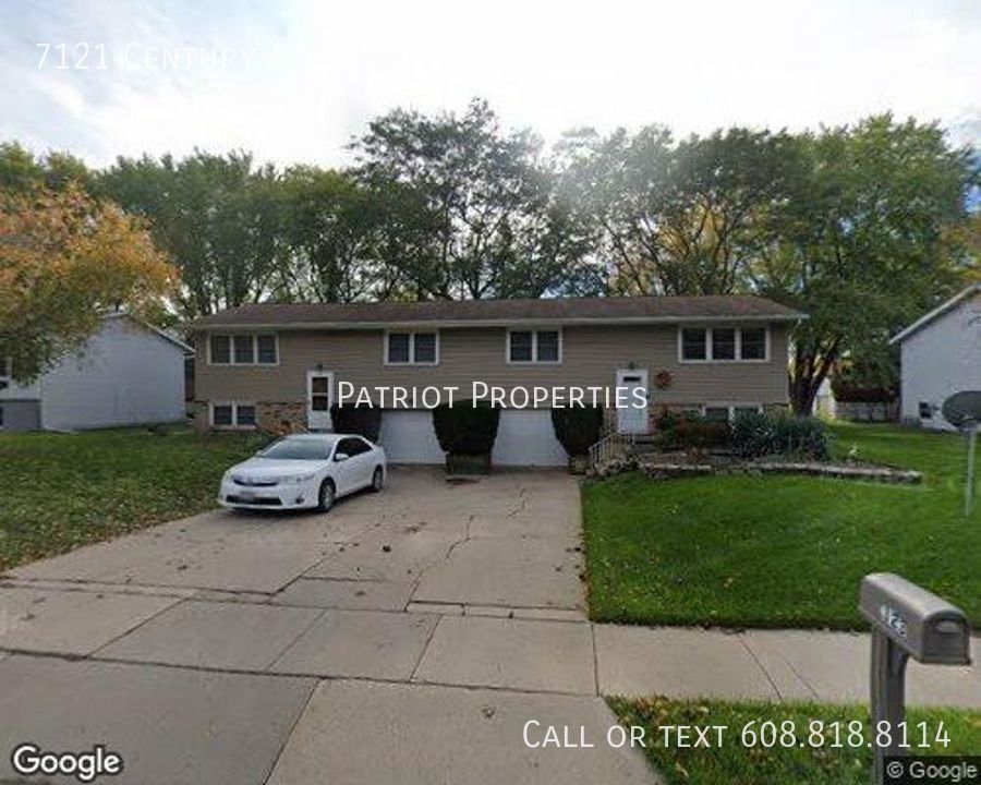 Primary Photo - 1721 Century Duplex