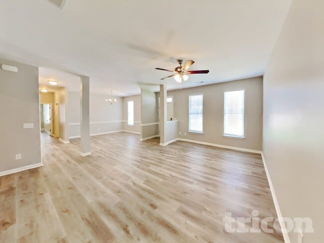 Building Photo - 1582 Weatherend Dr