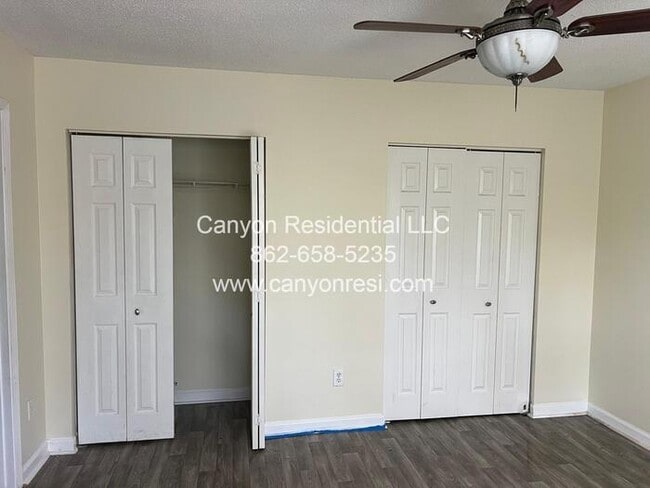 Building Photo - 461 Bedford Knoll Dr