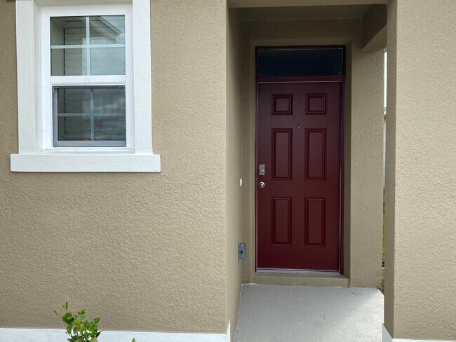 Building Photo - 2306 Brassie Dr