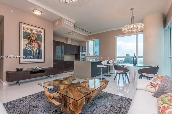 Building Photo - 1080 Brickell Ave