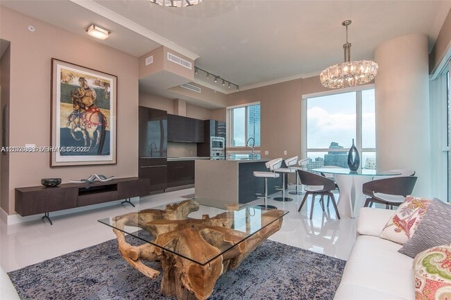 Building Photo - 1080 Brickell Ave