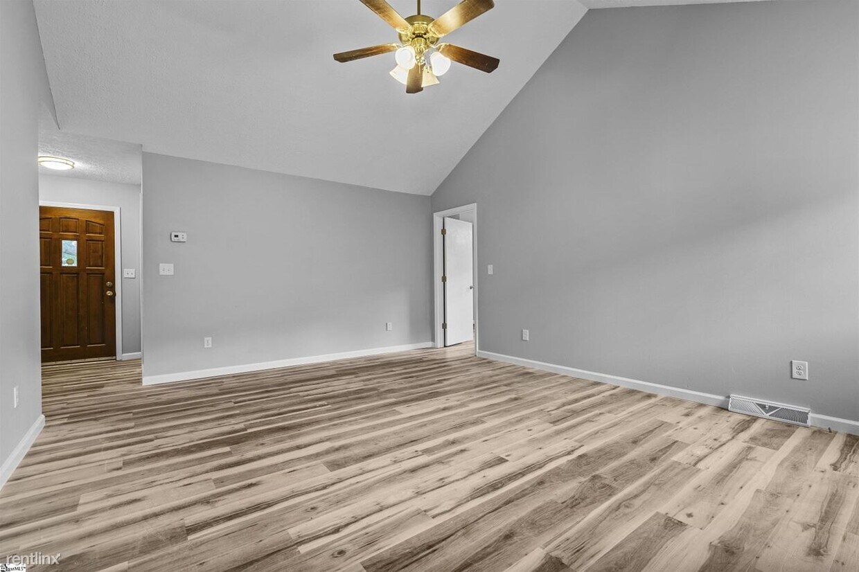 Building Photo - 3 br, 2 bath House - 4729 State Park Rd
