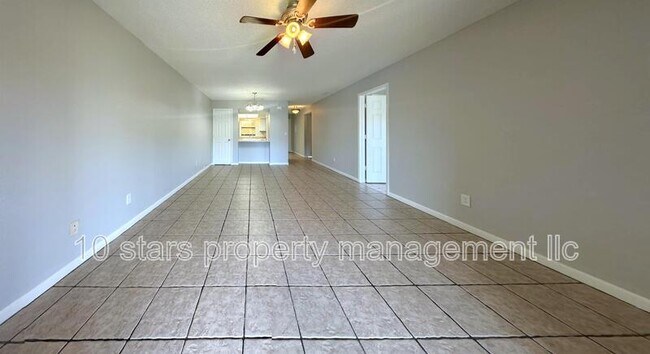 Foto del edificio - 6301 58th Street North