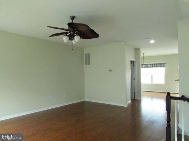 Foto del edificio - 20776 Brunswick Ln