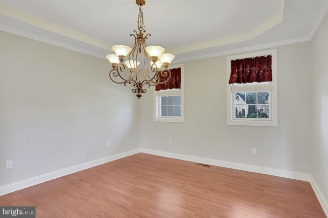 Building Photo - 2452 Mercedes Ct