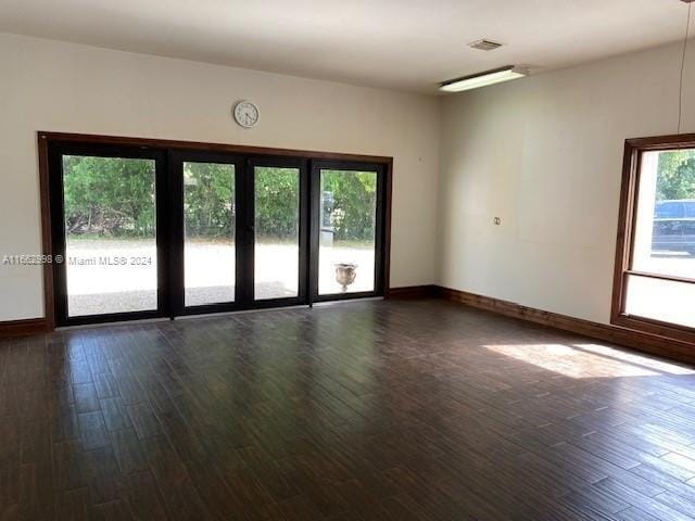 Foto del edificio - 4450 S Jog Rd
