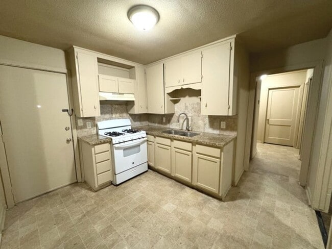 Foto del edificio - 4820 Abilene St