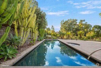 Building Photo - 16653 Avenida Molino Viejo