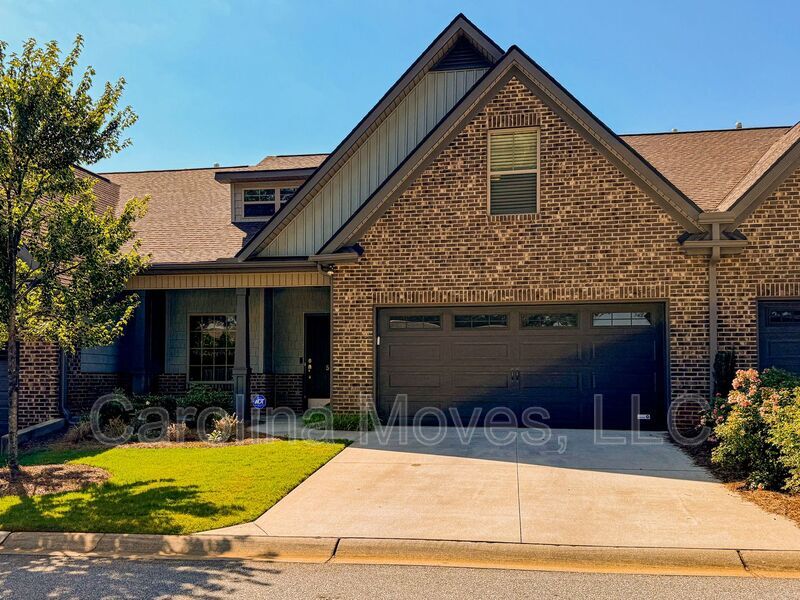 Foto principal - 5 Sweetspire Ln
