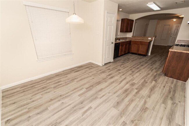 Building Photo - 5726 Plantation Forest Dr