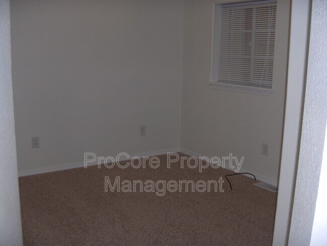 Foto del edificio - 128 13th Ave N