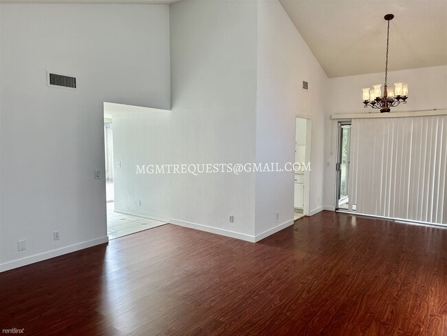 Building Photo - 4 br, 3 bath House - 6012 Sierra Siena Road