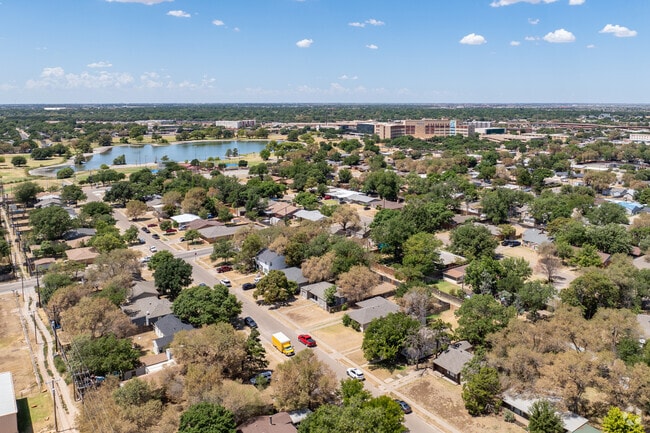 Maxey Park's namesake park is easily walkable from anywhere in the neighborhood.