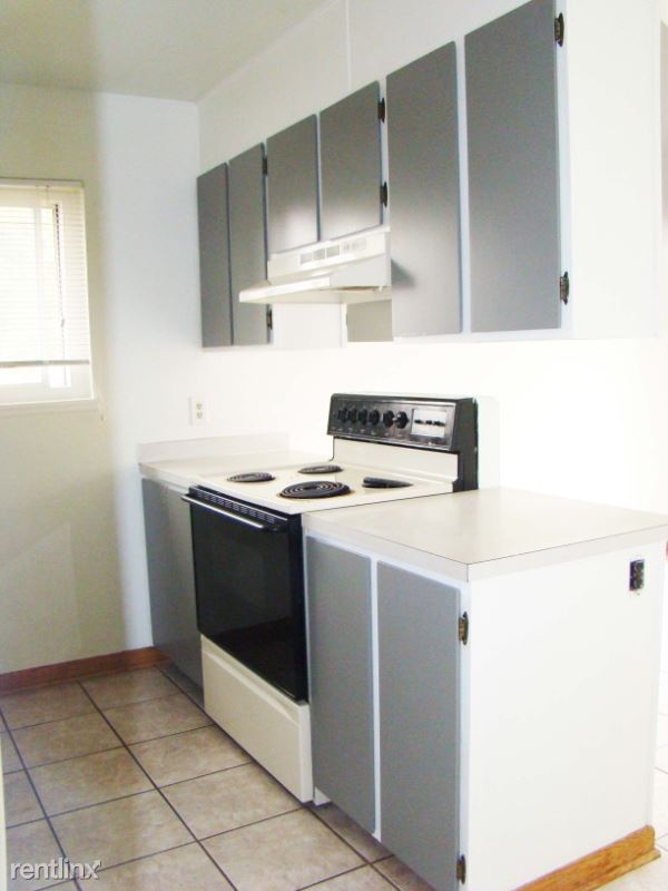 Building Photo - 4 br, 2 bath House - 3512 Camelot Dr