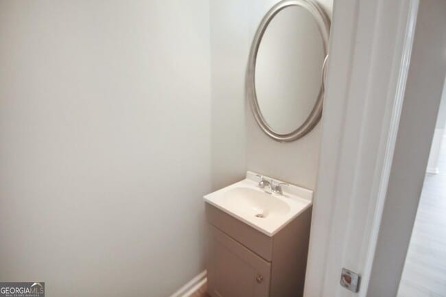 Foto del edificio - 2173 Executive Dr N