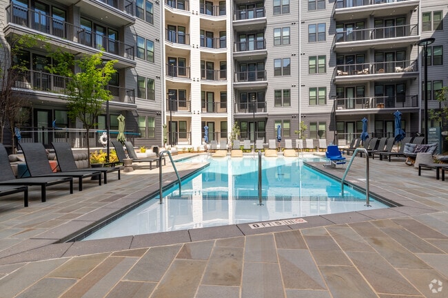 Building Photo - The Raven