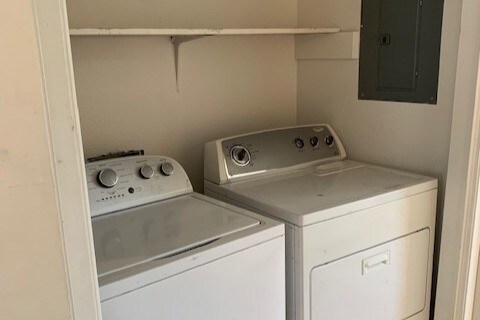 Washroom - 1208 Victoria Ave