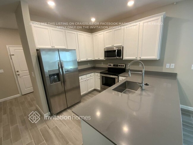 Building Photo - 667 Cherry Ridge Dr