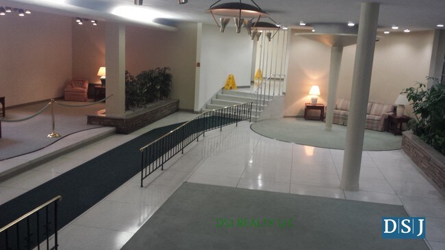 Foto del edificio - 17810 Wexford Ter