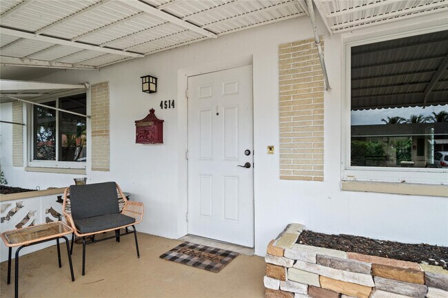 Foto del edificio - 4514 NW 49th Dr