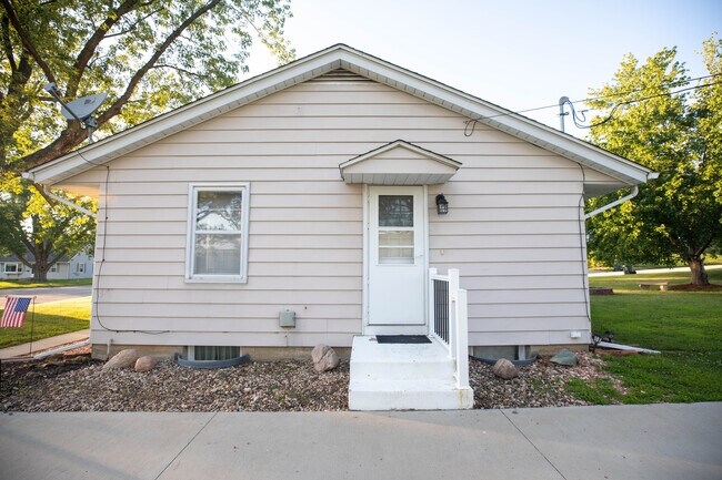 Foto del edificio - 802 40th St SE