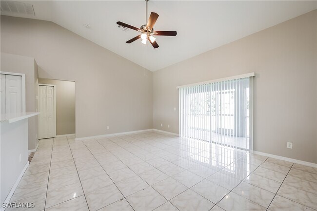 Foto del edificio - 2803 64th St W