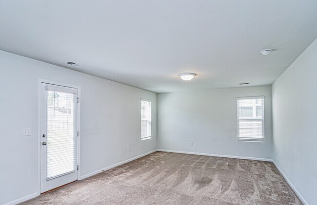 Foto del edificio - 649 Millsgate Cir
