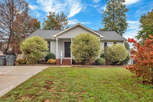 Building Photo - 2046 Samantha Dr