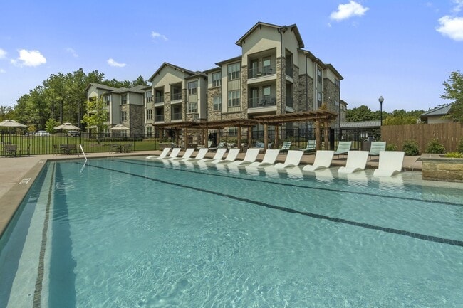 Resort Style Pool - Auberge of Tyler