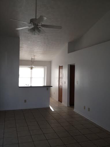 Foto del edificio - 4919 Wisteria Dr