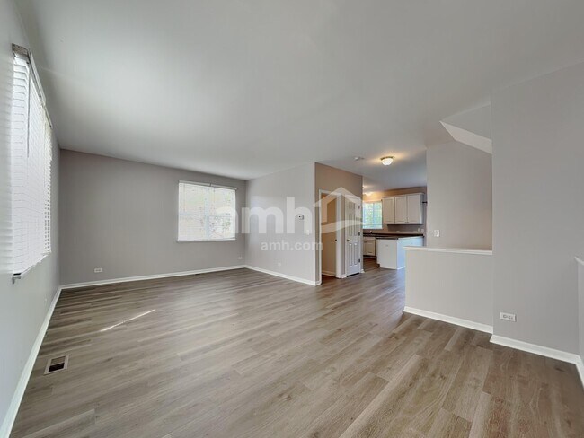 Foto del edificio - 312 Evergreen Cir