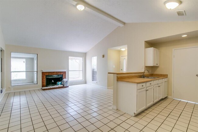 Foto del edificio - 7223 Caddo Lake Ln