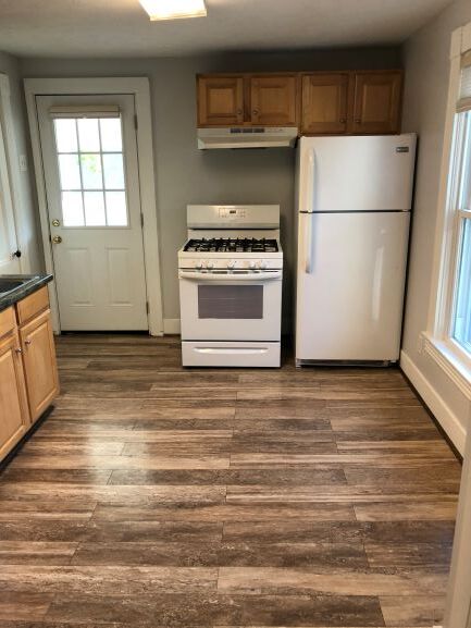 Building Photo - 66 South Ave