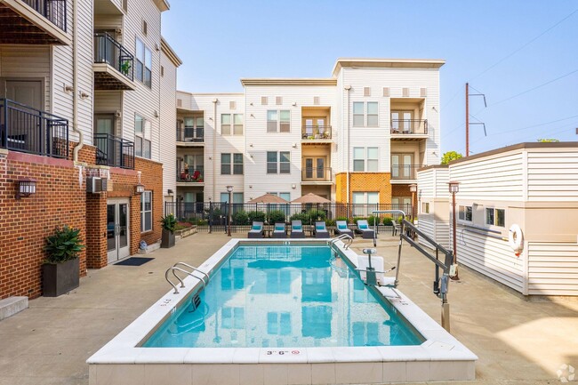 Sparkling Lap Pool - Eastside Flats