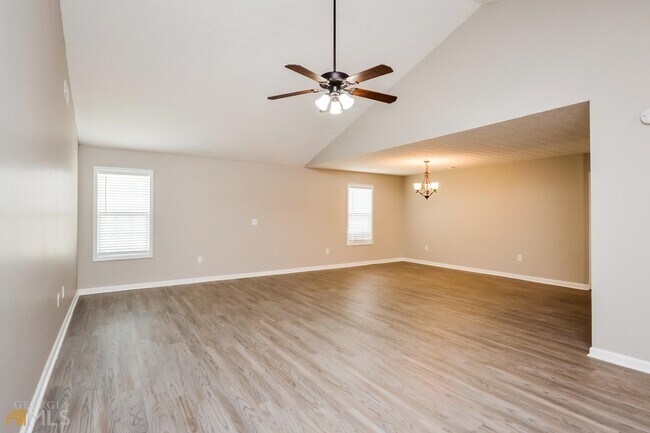 Building Photo - 410 Arthurs Ln