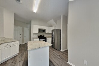 Building Photo - 1314 Buchans Dr
