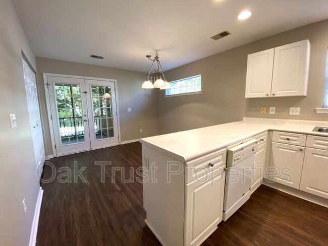 Foto del edificio - 2284 Kings Gate Ln