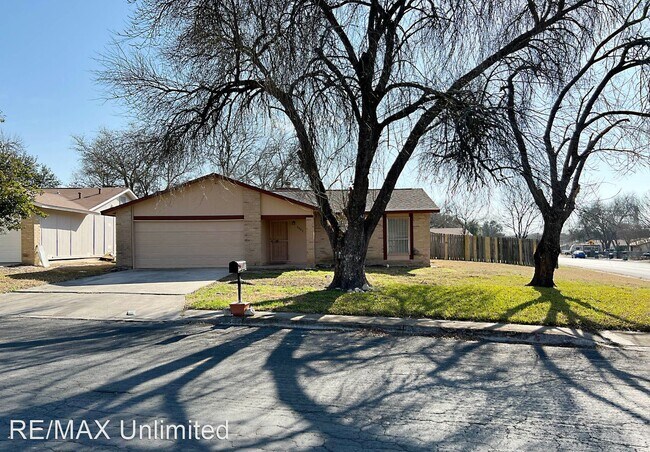 Building Photo - 3 br, 2 bath House - 6802 Laguna Verde