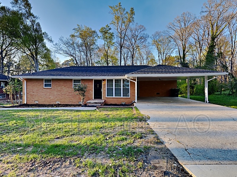 2046 Cedar Grove Rd, Conley, GA 30288 House Rental in Conley, GA